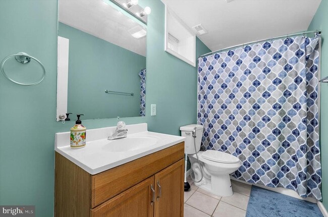 Building Photo - 7665 Cedar Dr