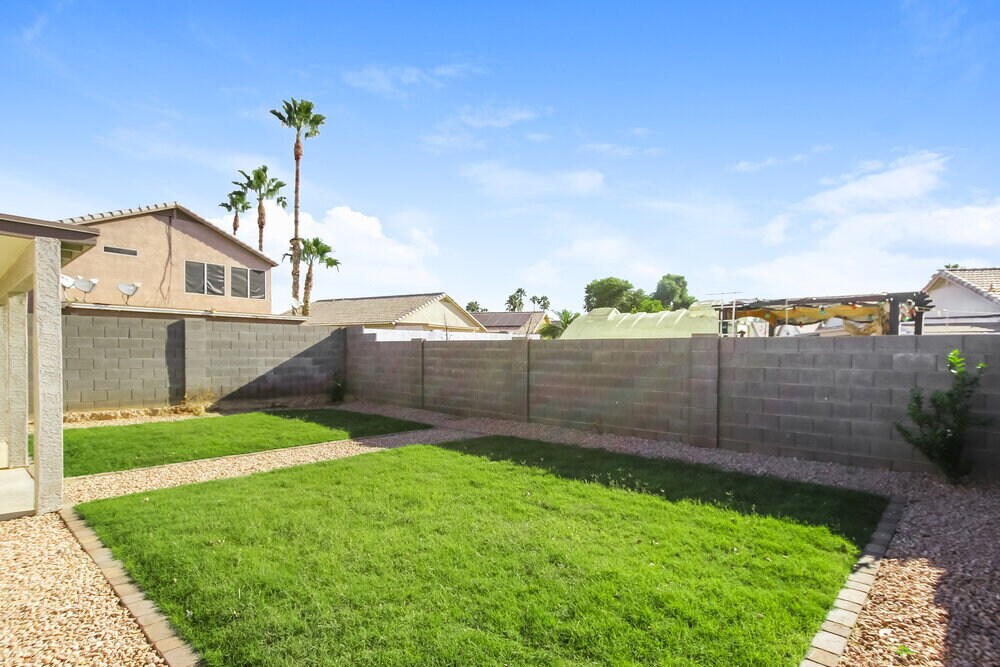 Building Photo - 741 S Monte Vista St