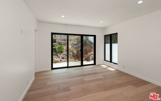 Building Photo - 8236 Zitola Terrace