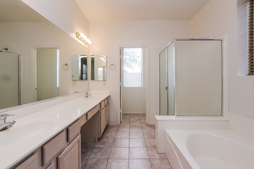 Building Photo - 20734 N 94th Ln