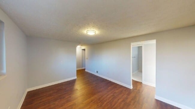 Building Photo - 4-Bedroom Split-Level Updated Home with Garage, Deck, and Large Backyard