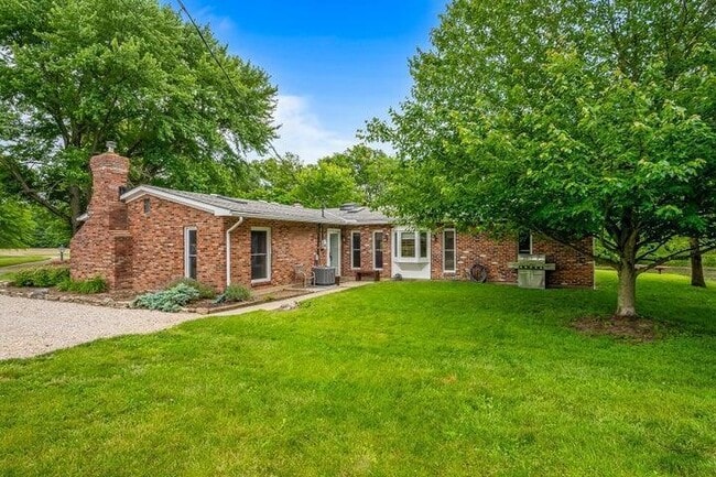 Building Photo - 3407 Bean-Oller Rd