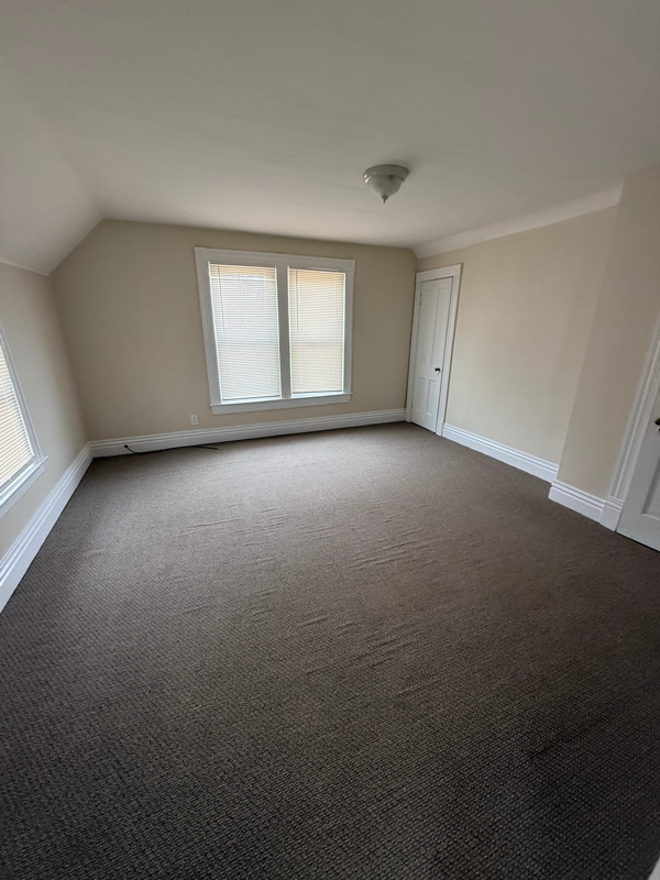 Building Photo - 217 Norbourne Blvd