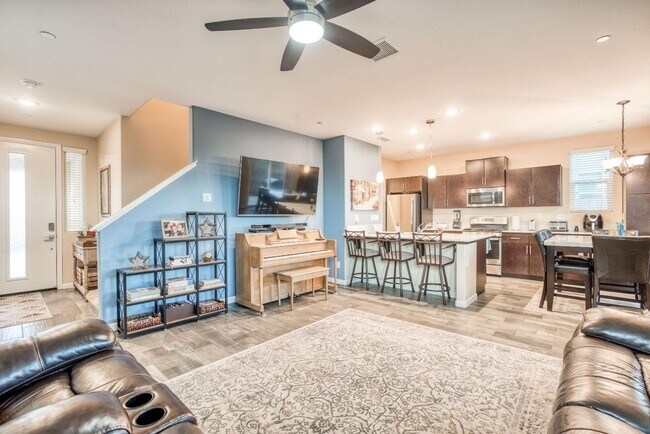 Building Photo - 3678 Parkstone Wy