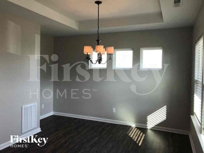 Building Photo - 6312 Durango Way