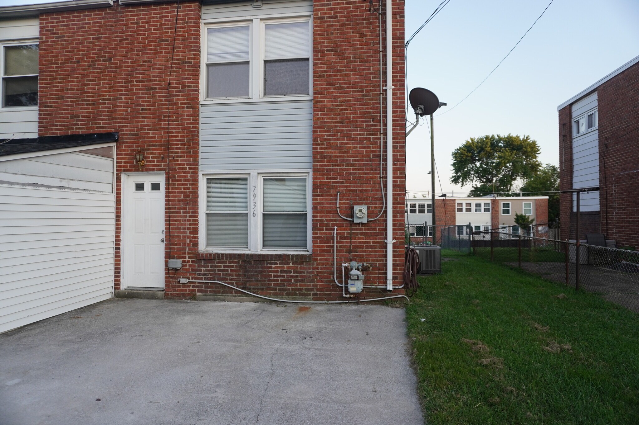 Building Photo - 7936 Wynbrook Rd