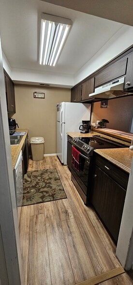 Building Photo - 1168 Herbert Ave