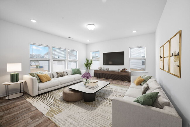 Building Photo - Spacious 4-Bedroom Rental in Desirable Arl...