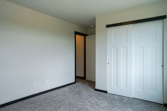 Building Photo - Newly built home with 3 car garage