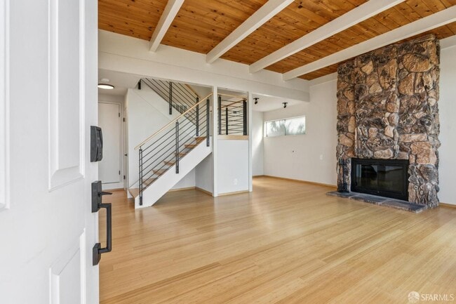 Building Photo - 241 Trinity Ave