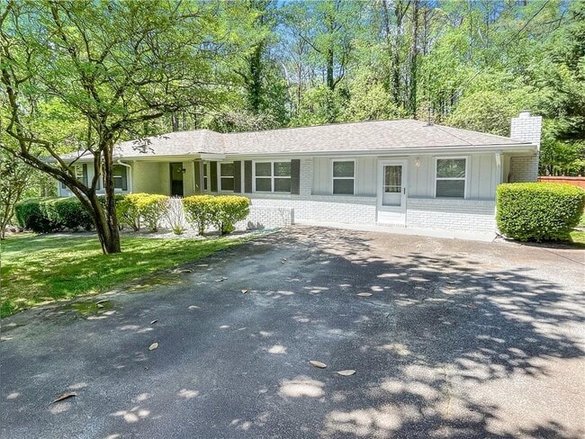 Building Photo - 2307 Rubart Dr