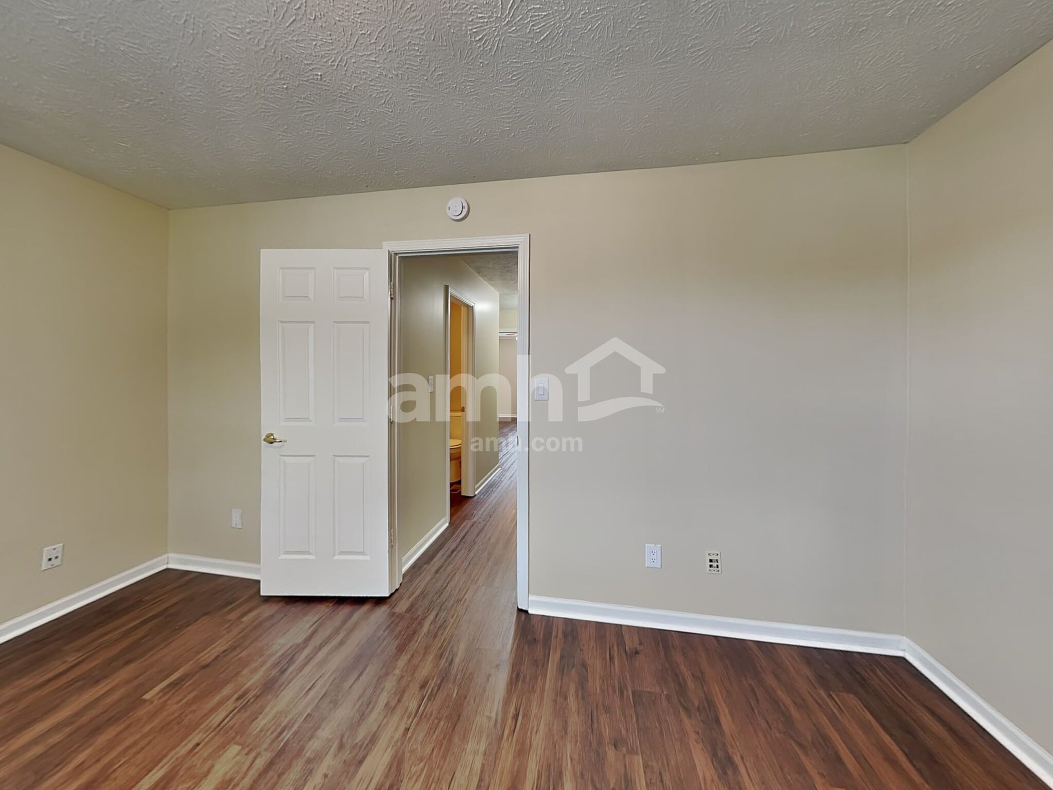 Building Photo - 10094 Plantana Blvd