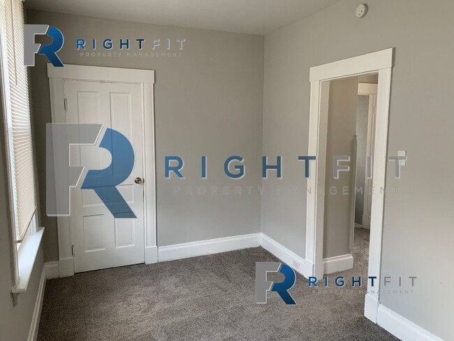 Building Photo - 1154 Atwood Ave