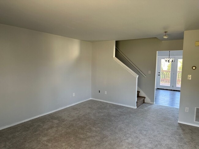 Building Photo - 3182-3184 Shellers Bend