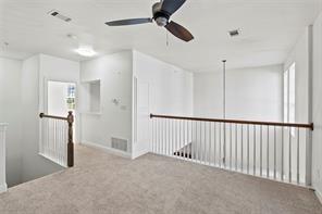 Building Photo - 2316 Stutz Dr