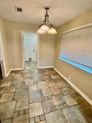 Building Photo - 1638 Juniper Ln