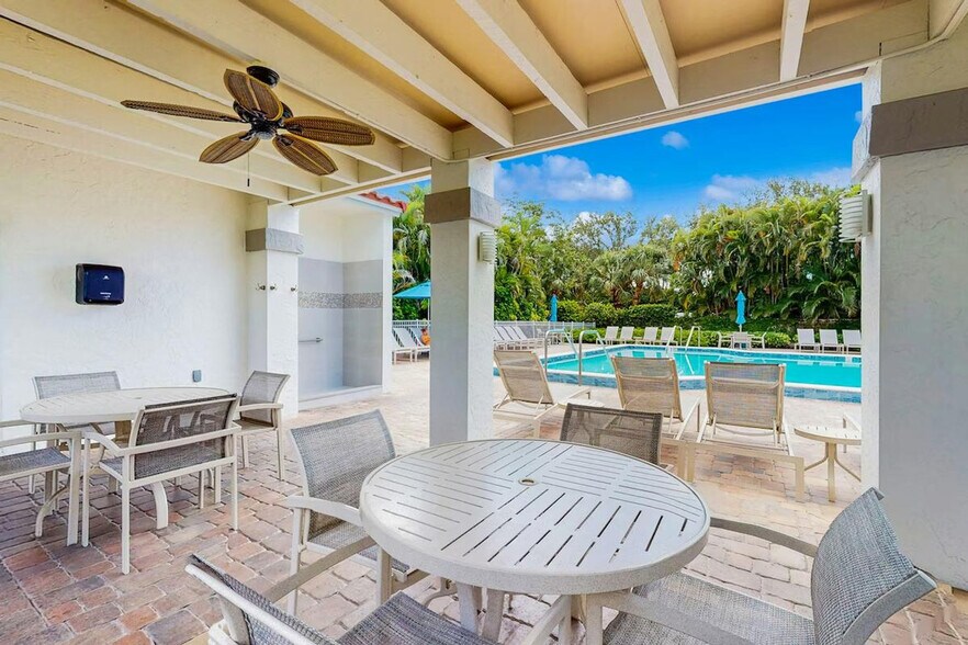 Building Photo - 655 Windsurf Ln