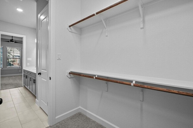 Building Photo - 1519 Noble Pk Dr