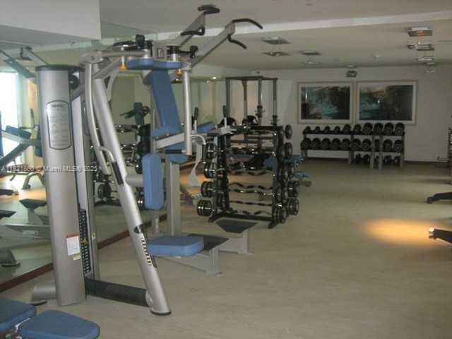 Building Photo - 325 S Biscayne Blvd