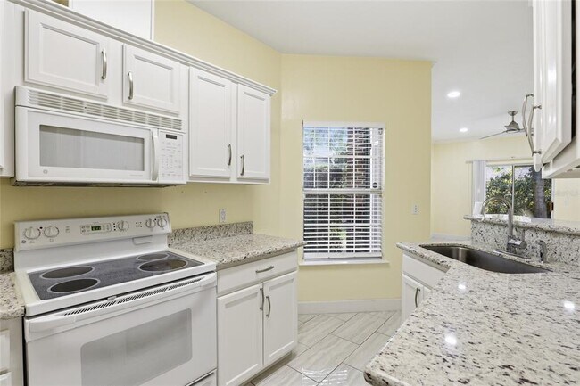 Building Photo - 510 NW 50th Blvd