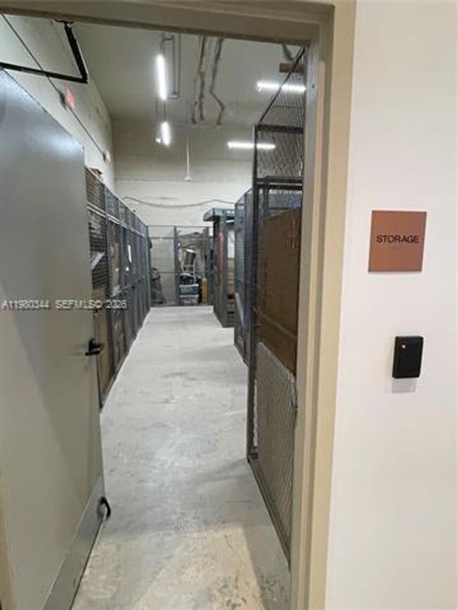 Building Photo - 11113 Biscayne Blvd