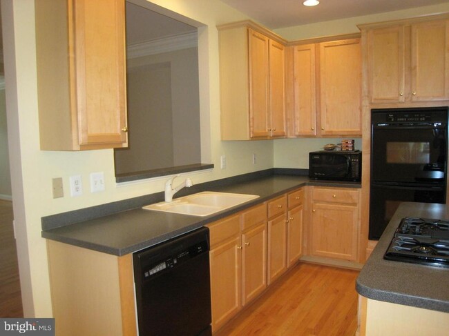 Building Photo - 12021 Treeline Way