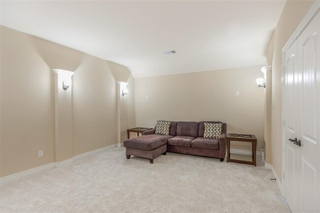 Building Photo - 918 Holly Chapple Dr