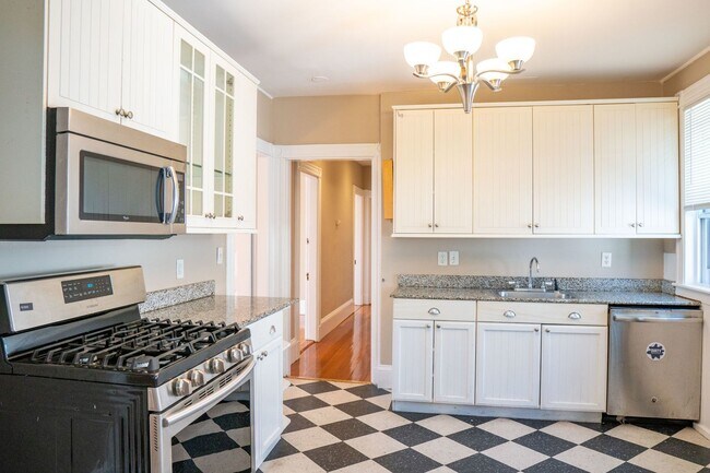 Building Photo - Early Bird Special: $2000 utility rebate!!...