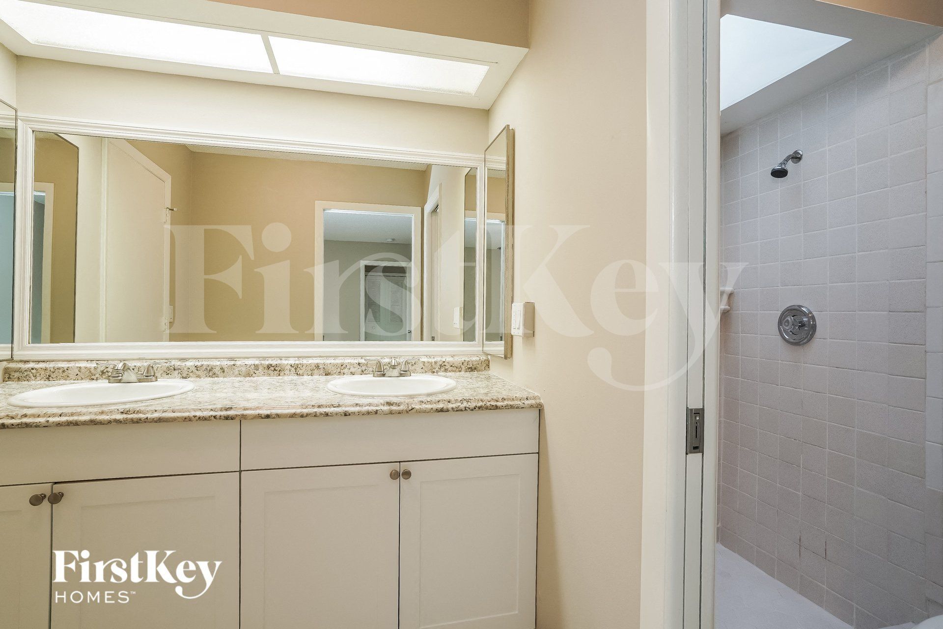 Building Photo - 1307 SE 45th St