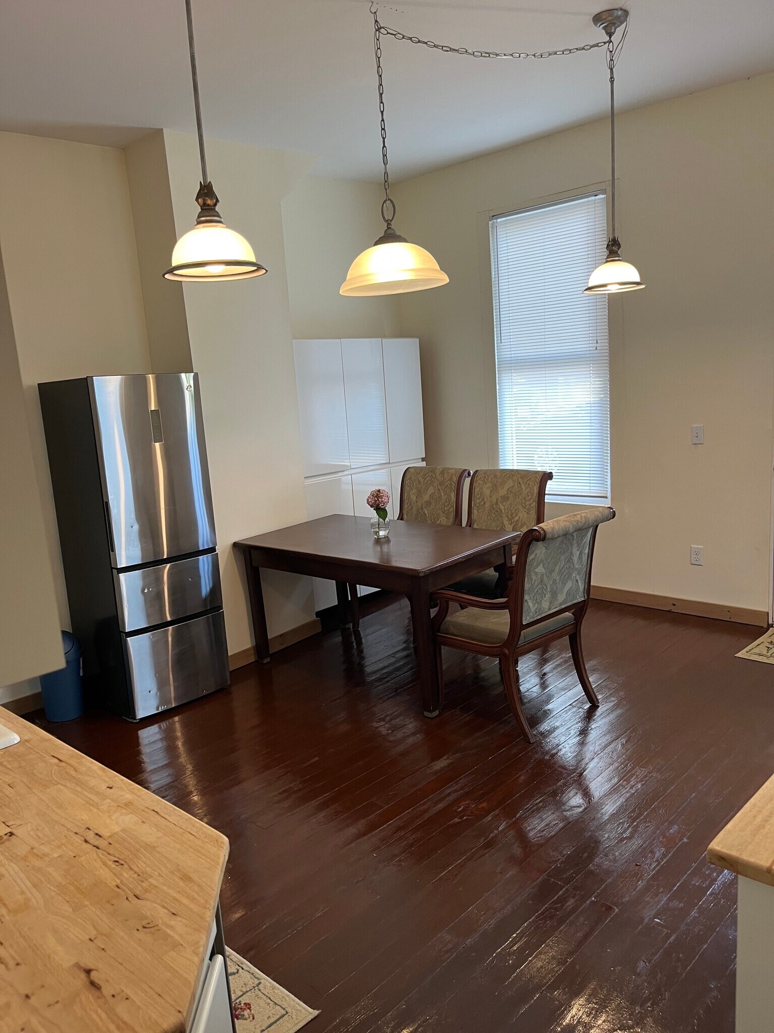 Building Photo - 2177 Sohn St