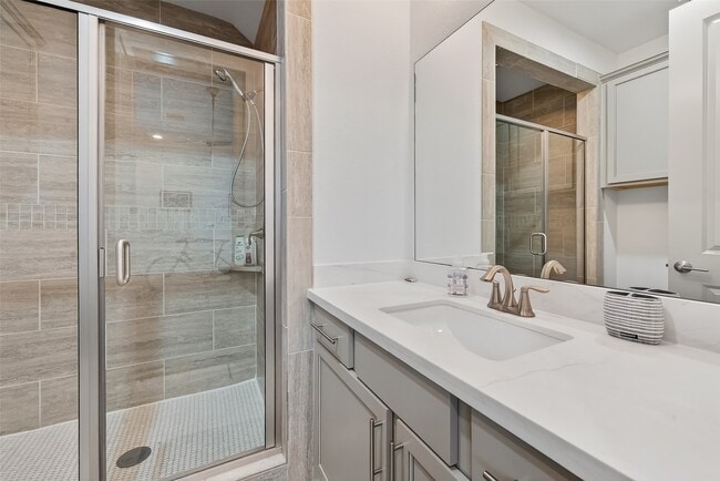 Building Photo - 1621 Rosewood St