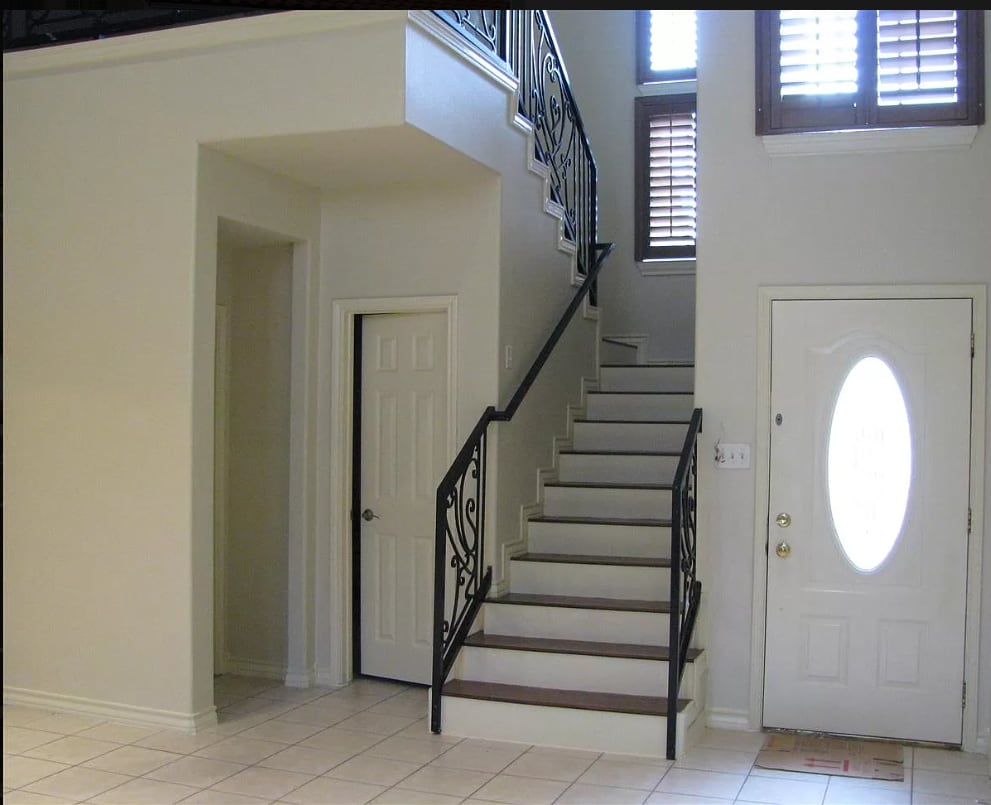 Building Photo - 7521 Country Club Dr