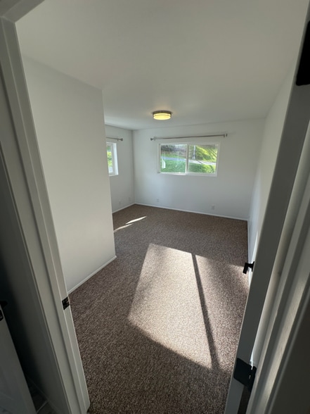 Building Photo - 2535 Poko Pl