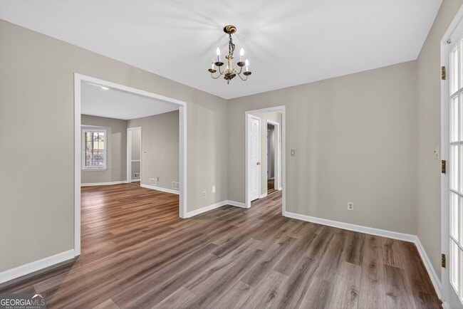 Building Photo - 5917 S Deshon Ct