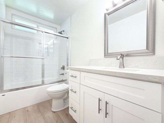 Building Photo - Remodeled Single Level in Cul-de-Sac!