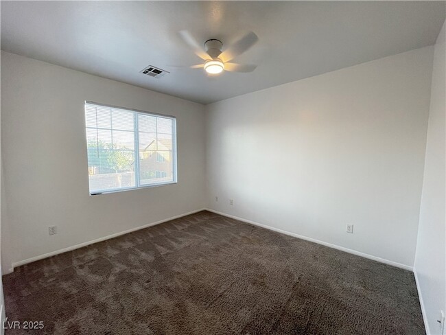 Building Photo - 605 Sonoran Heights Ave