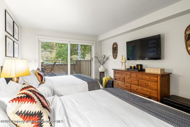 Building Photo - 294 Snowmass Club Cir