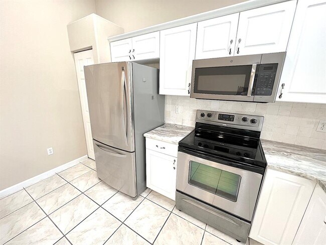 Building Photo - 142 Rolling Sands Dr