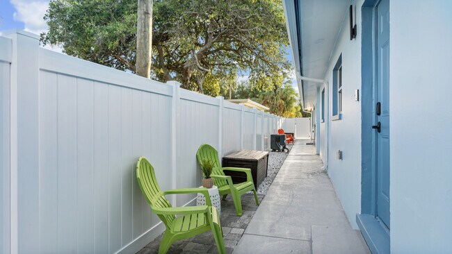 Building Photo - 79 S Brevard Ave