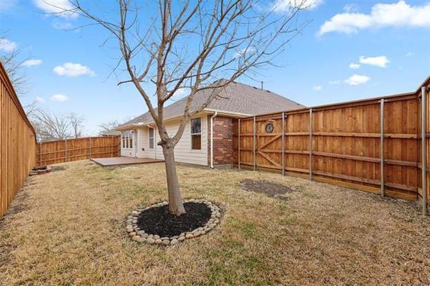 Building Photo - 115 Bird Creek Dr