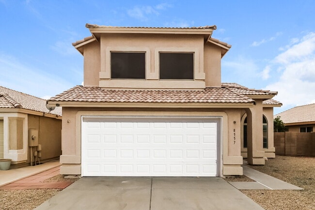 Building Photo - 8557 W Voltaire Ave