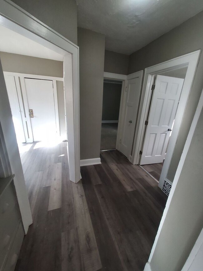 Building Photo - 2707-2709 N 47th St. (Duplex)(ACE PROPERTY)