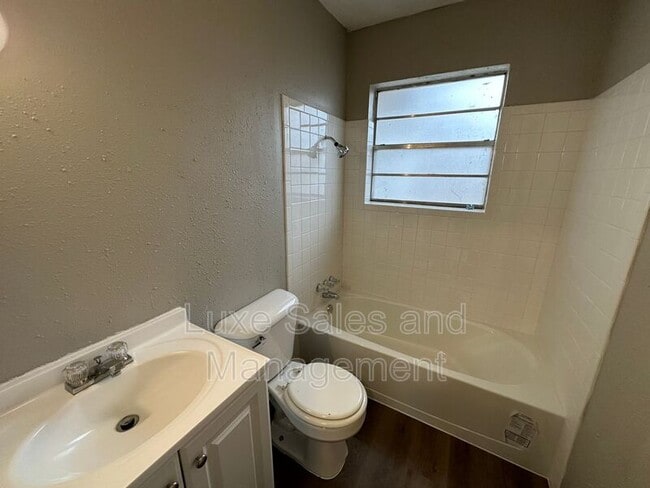 Building Photo - 14843 Tye Brumley St