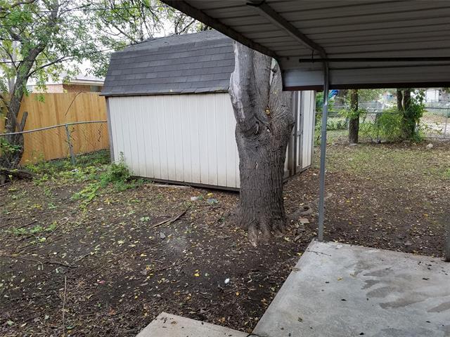 Building Photo - 2308 Bamboo St