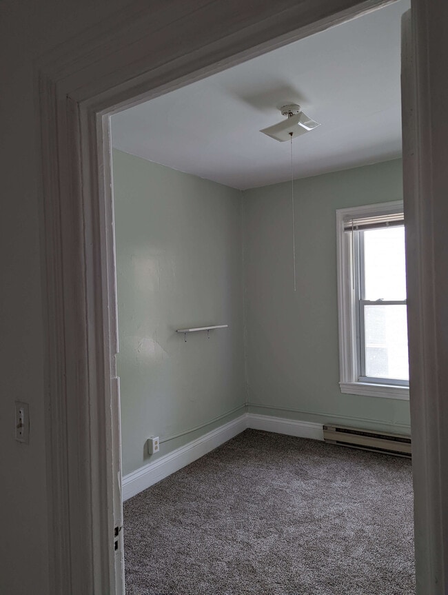 Building Photo - Hopson