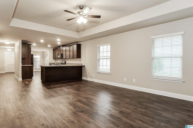 Building Photo - 413 Marsh Cir