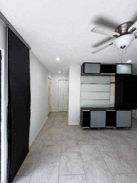 Building Photo - 8001 Hibiscus Dr