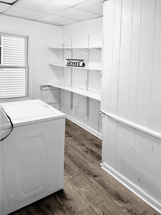 Building Photo - 5 Mt Pleasant St