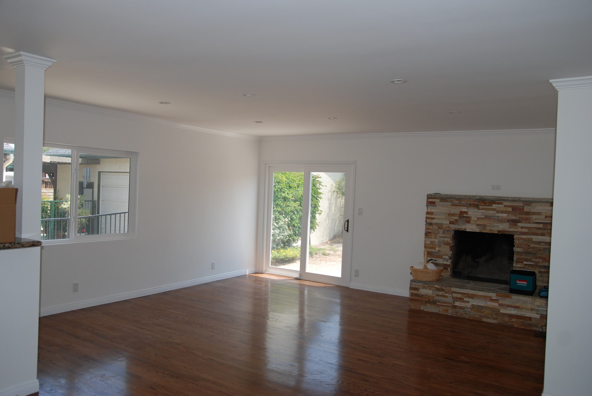 Building Photo - 914 Fonthill Ave