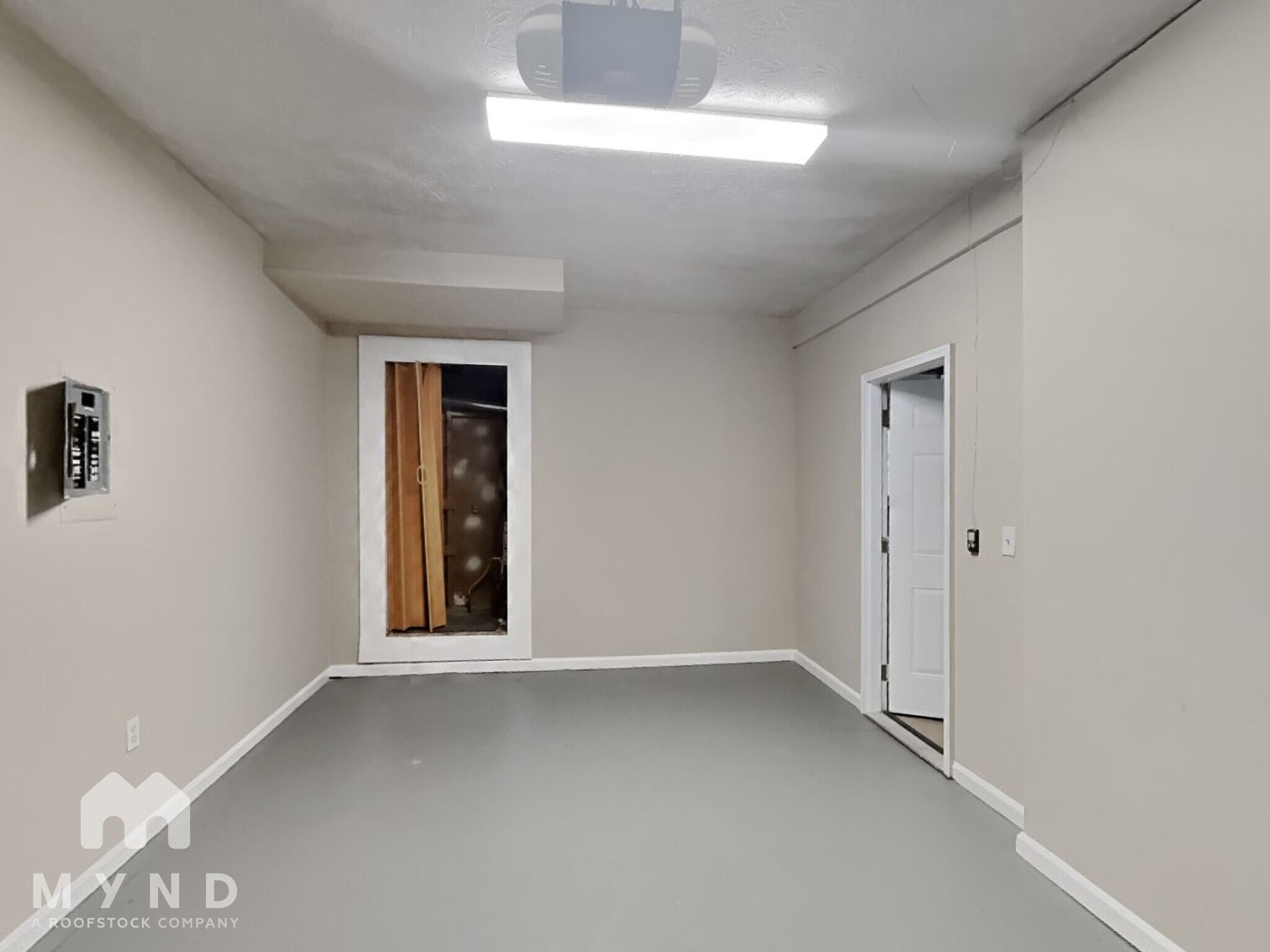 Building Photo - 3004 Cardinal Dr